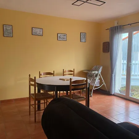 Maison Proche Avec Jardin, 4 Pers., Tv, Bbq, Bebe, Parking, - Fr-1-22-191 Tatil Evi