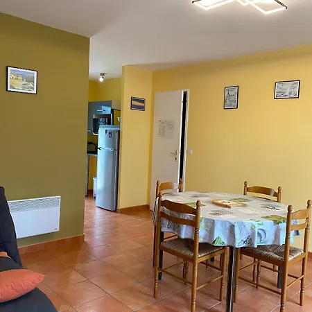 Maison Proche Avec Jardin, 4 Pers., Tv, Bbq, Bebe, Parking, - Fr-1-22-191 Holiday home *