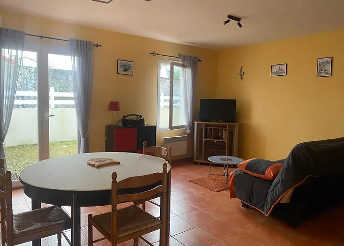 Maison Proche Avec Jardin, 4 Pers., Tv, Bbq, Bebe, Parking, - Fr-1-22-191 Ferienhaus